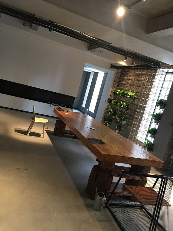 成人抖音网站二楼展厅